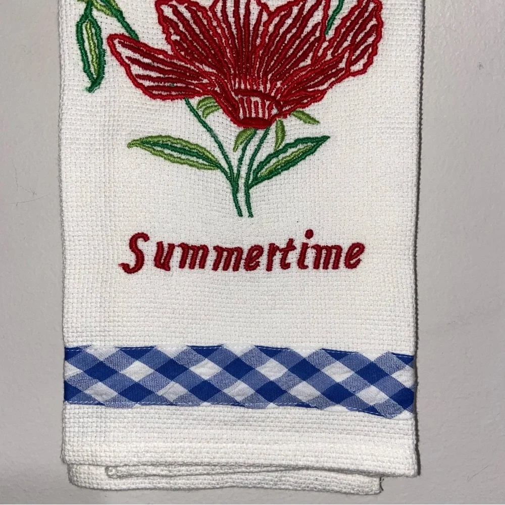 April Cornell  Tea Towel Dish Towel Waffleweave Embroidered Summertime NWT New